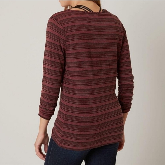 326 NWT Gimmicks Top - Picture 2 of 3